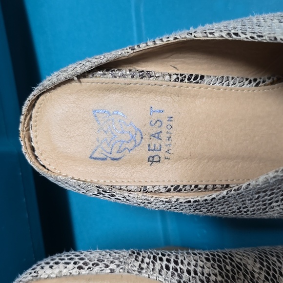 Beast Fashion, faux snakeskin, highheel mules size 9 - Picture 2 of 5